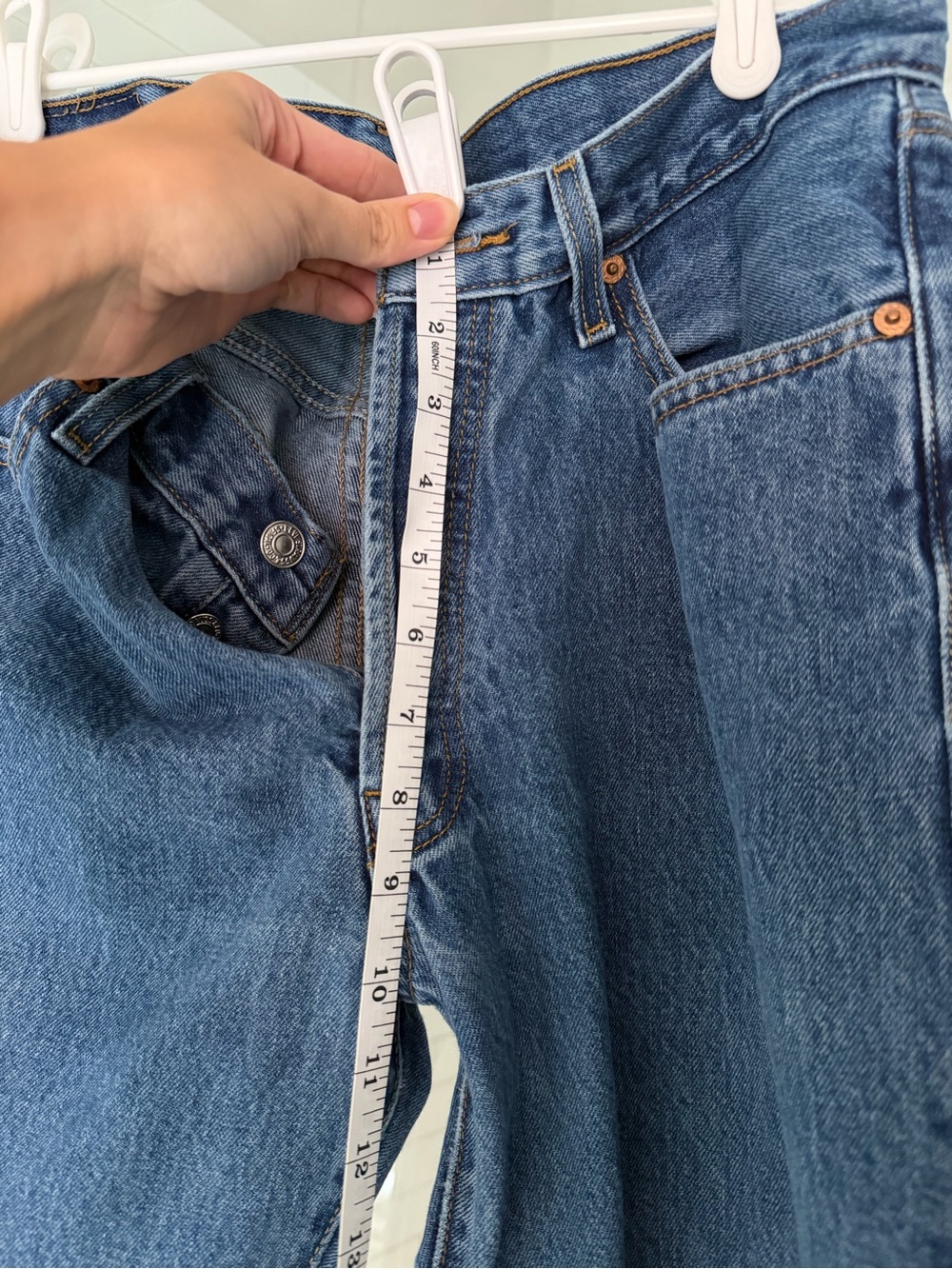 Levi's Women's Blue Straight Leg Jeans - Picture 4 of 5